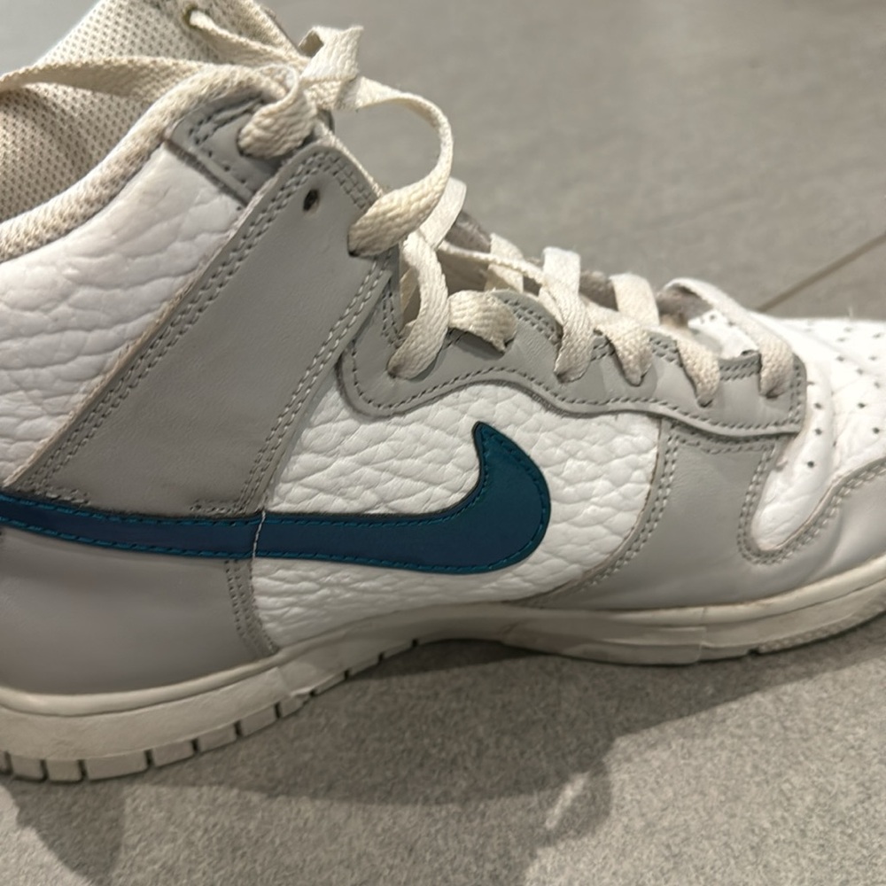 Nike Dunk High - Picture 9 of 9
